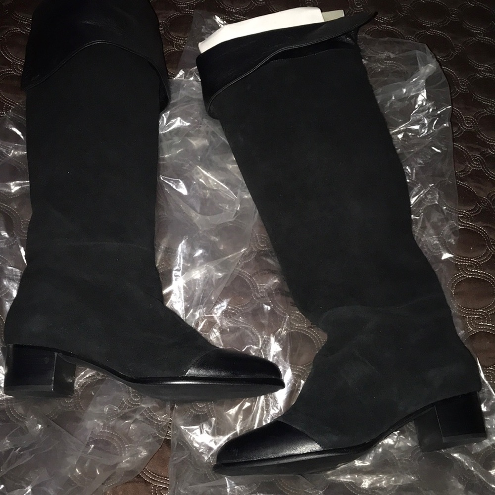 Joie suede and leather boots size 8 Black